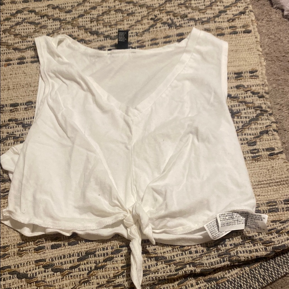 Forever 21 White Tie-Front Sleeveless Crop Tank
